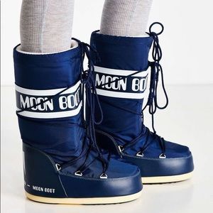 Moon boots the original